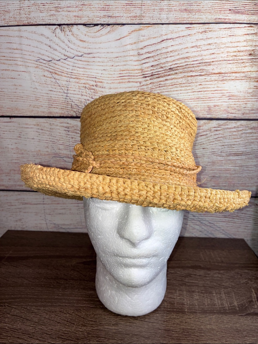 Used Women’s Scala Straw Sun Hat - Natural Straw Color 22.5”